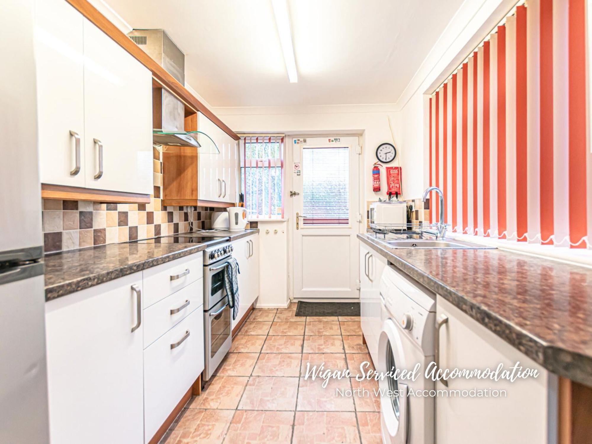 Wigan Serviced Accommodation מראה חיצוני תמונה