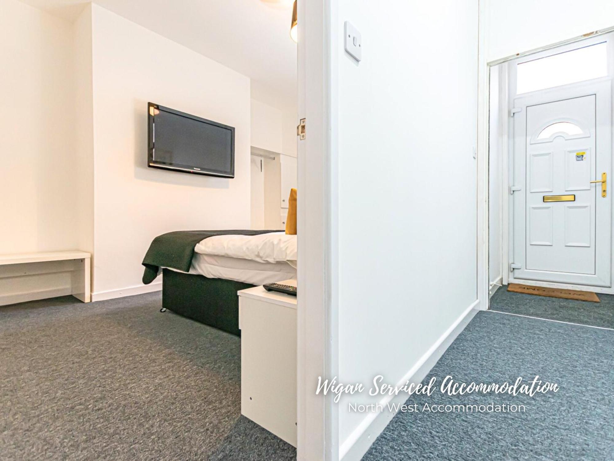 Wigan Serviced Accommodation מראה חיצוני תמונה