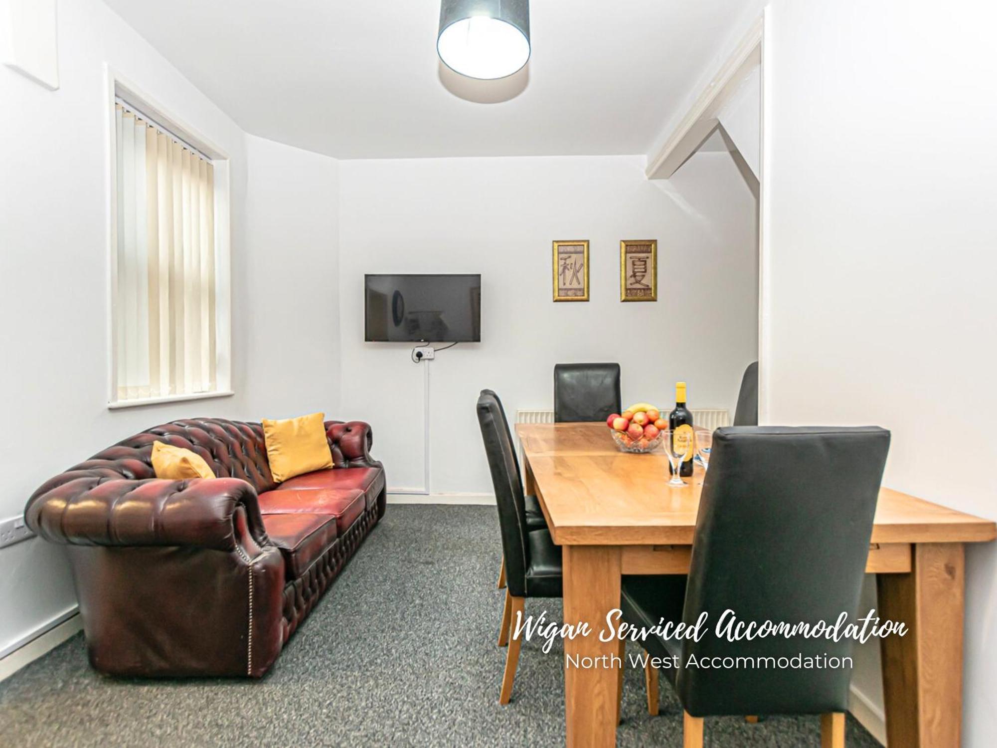 Wigan Serviced Accommodation מראה חיצוני תמונה